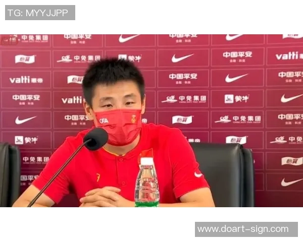 安郅与阿姆卡尔激战正酣球迷期待精彩对决与精彩进球